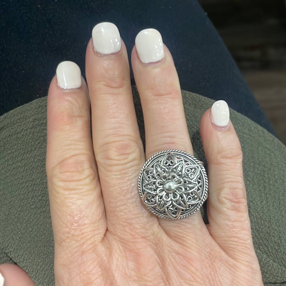 Filigree Floral ring sterling